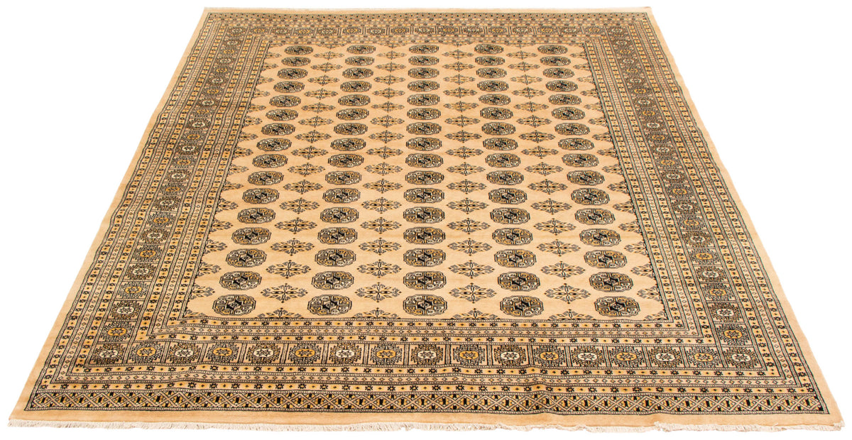 Peshawar Bokhara rug, gul motif detail