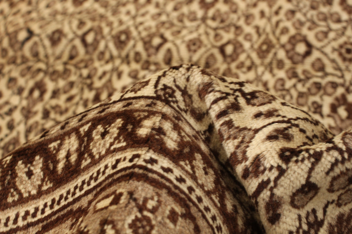 Turkish Kayseri Vintage rug, pile texture close-up